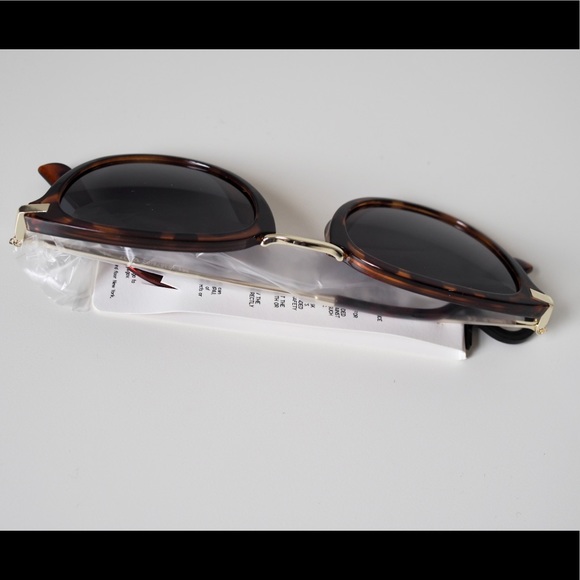 Brand new durable sunglasses UV400 protection lens - Picture 3 of 4